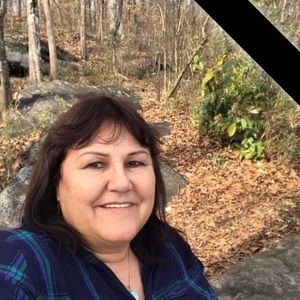 Meet your Posher, Perla